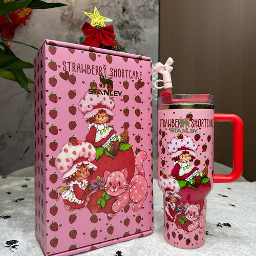 Movessira® Strawberry Shortcake 40oz Tumbler