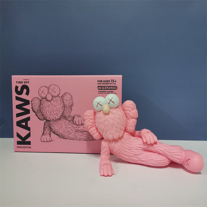 Movessira® Time Off BFF Vinyl Figure